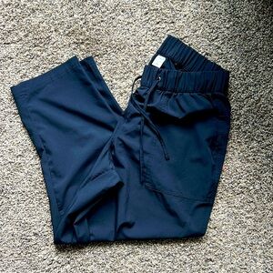 Old Navy Wide-Leg Cropped Pant